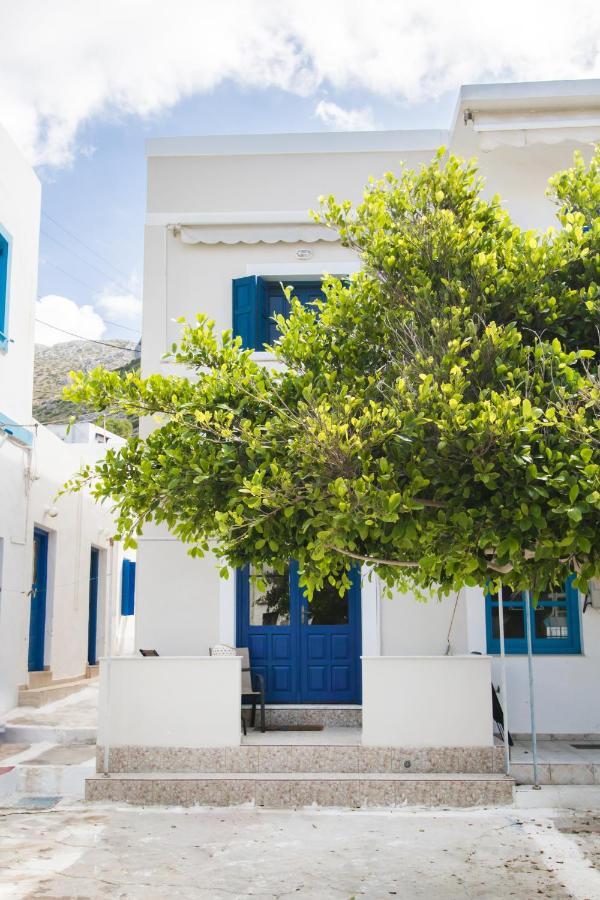 Finiki Studios المظهر الخارجي الصورة